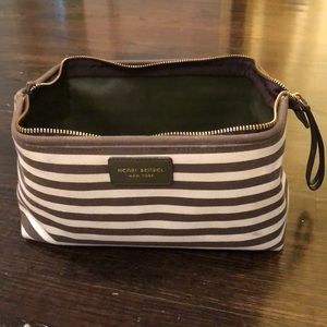 Henri Bendel New York makeup bag